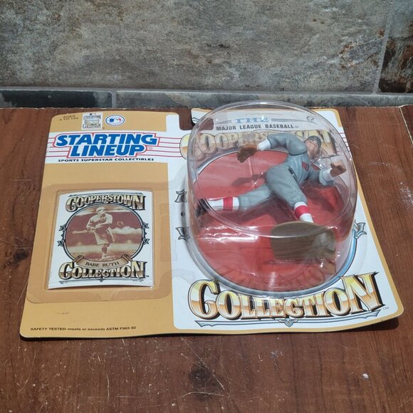 Babe Ruth Cooperstown Collection Starting Lineup Action Figure 1994 - Picture 4 of 8